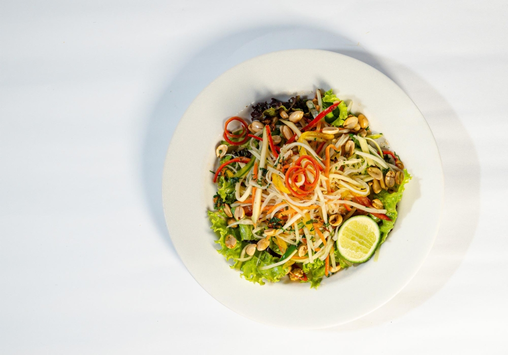 Young papaya mango salad